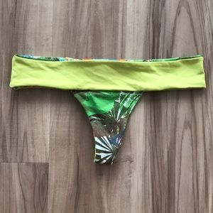 Reversible bottoms